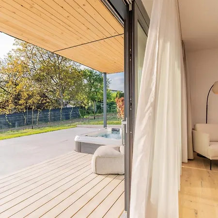 Lind Fruchtreich アパート Sebersdorf